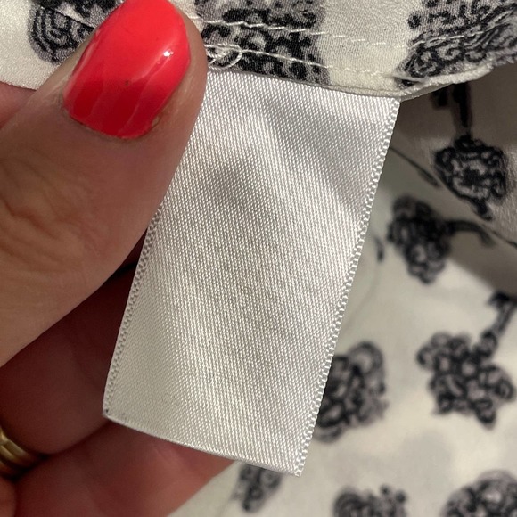 Talbots White with Black Key 3/4 Button Up Blouse‎ Size Small Pre-owned - Picture 6 of 9